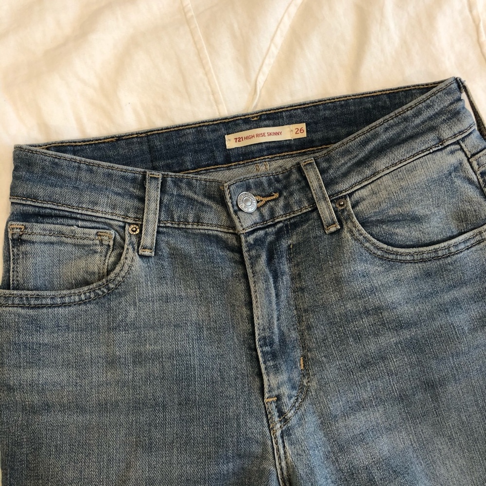 Levi’s 721 High Rise Skinny Jeans - Picture 3 of 7